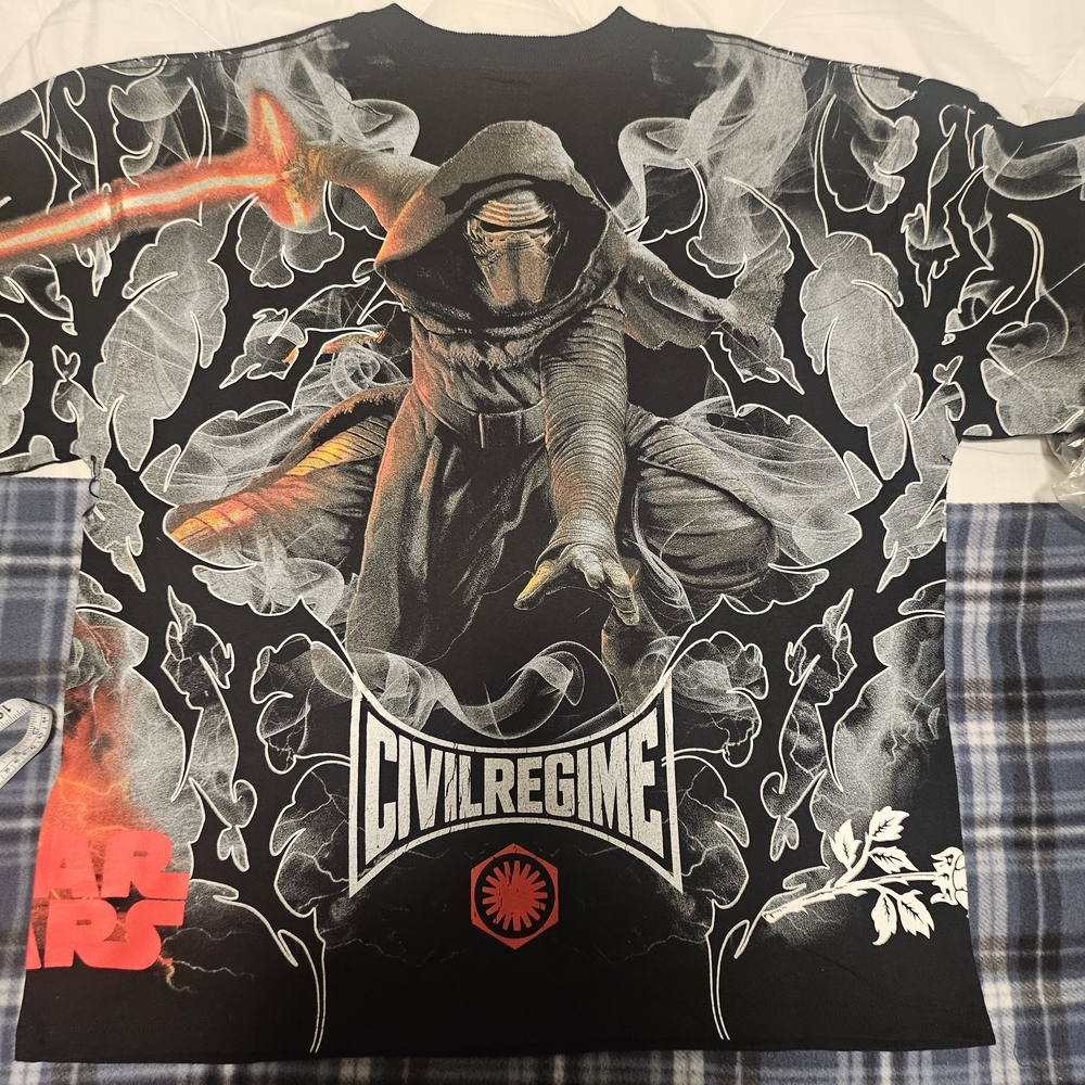 Civil Regime Men’s Black Kylo Ren Graphic Short Sleeve Tee